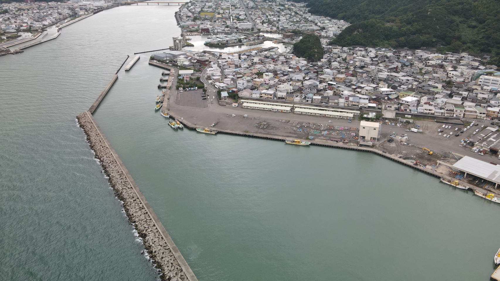 【和歌山県有田市】『箕島漁港：みのしま』のおすすめ海釣りガイド（釣れる魚・渡し船・駐車場）｜和歌山釣りWALKER